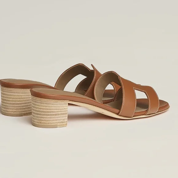 Hermès Oasis sandal, 36.5 in “gold”, beige Brown - Picture 2 of 6